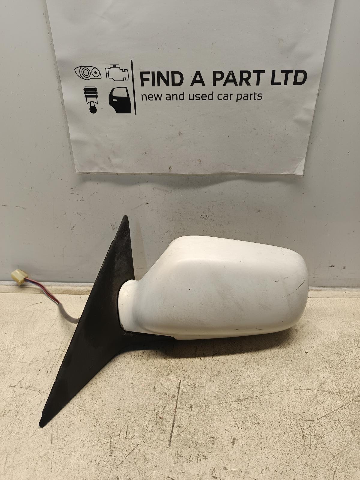 View Auto part Left Door Mirror SUBARU LIBERTY 2002