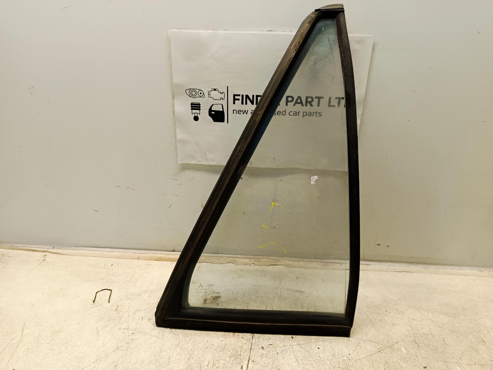 View Auto part Right Rear 1/4 Door Glass MITSUBISHI LANCER 1991
