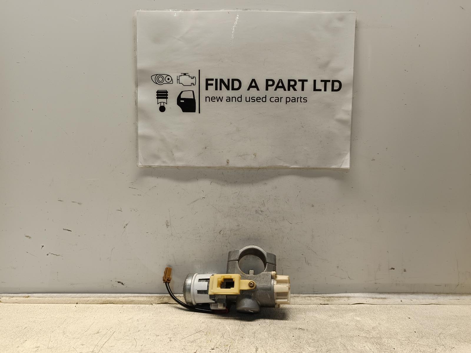 View Auto part Ignition W/ Key NISSAN PULSAR 2001