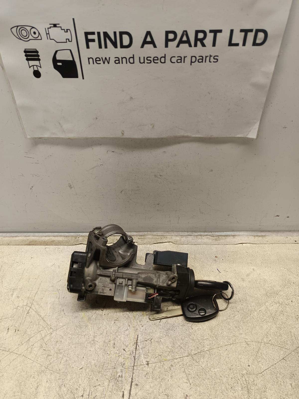 View Auto part Ignition W/ Key HONDA ODYSSEY 2004
