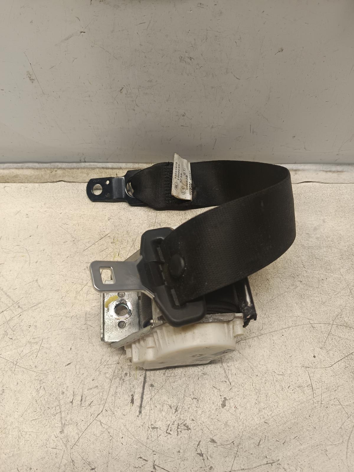 View Auto part Seatbelt/Stalk BMW X3 2006