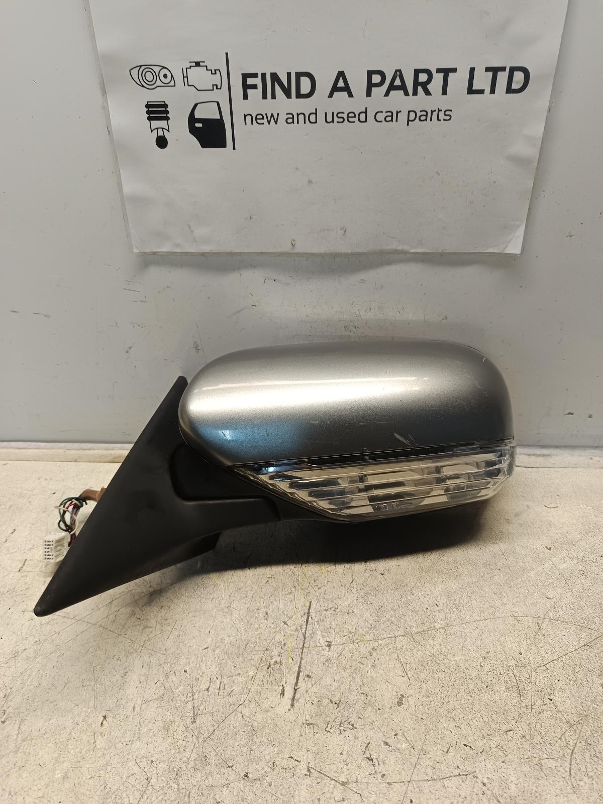 View Auto part Left Door Mirror SUBARU LIBERTY 2004