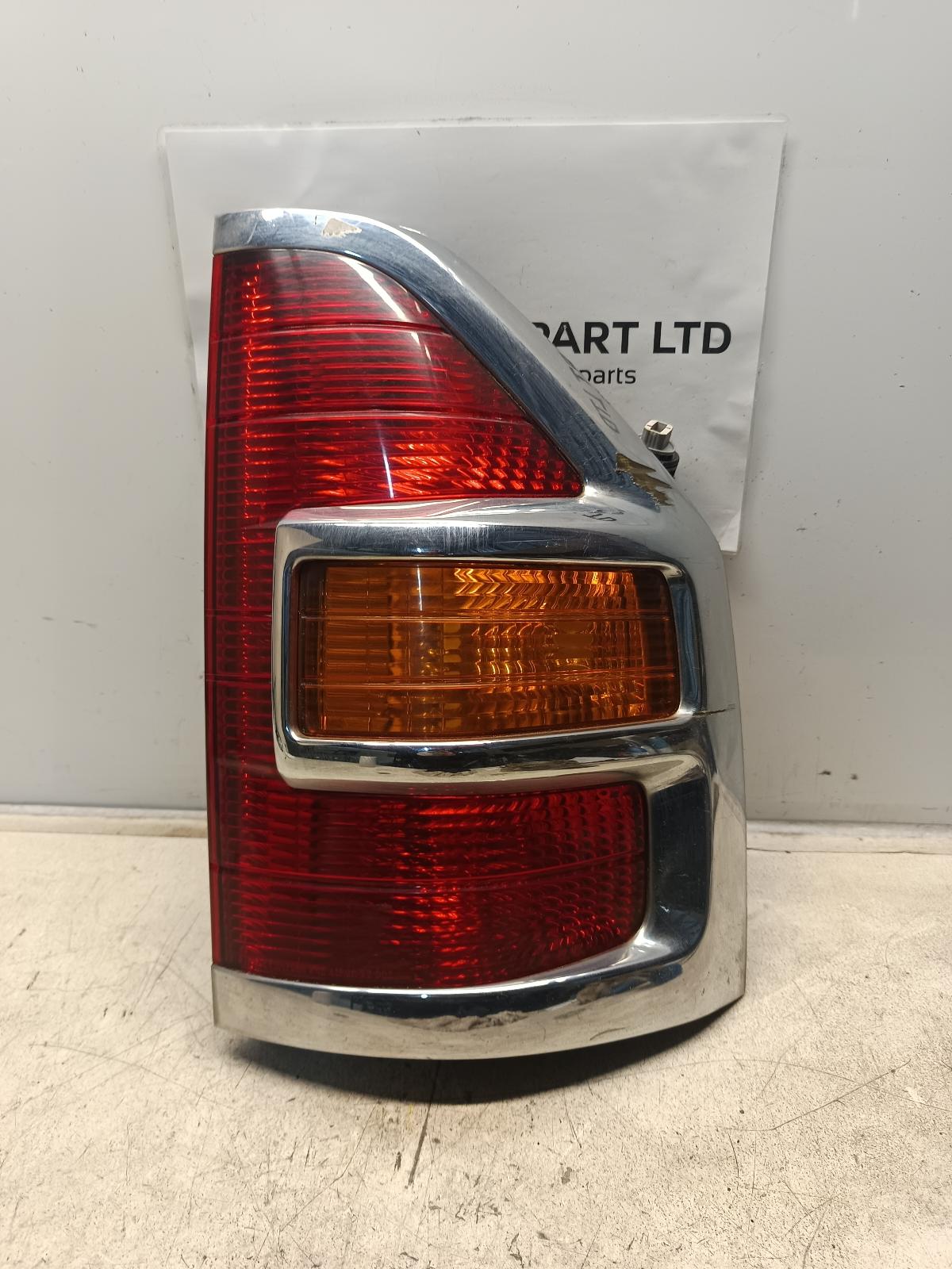View Auto part Right Taillight MITSUBISHI PAJERO 2002