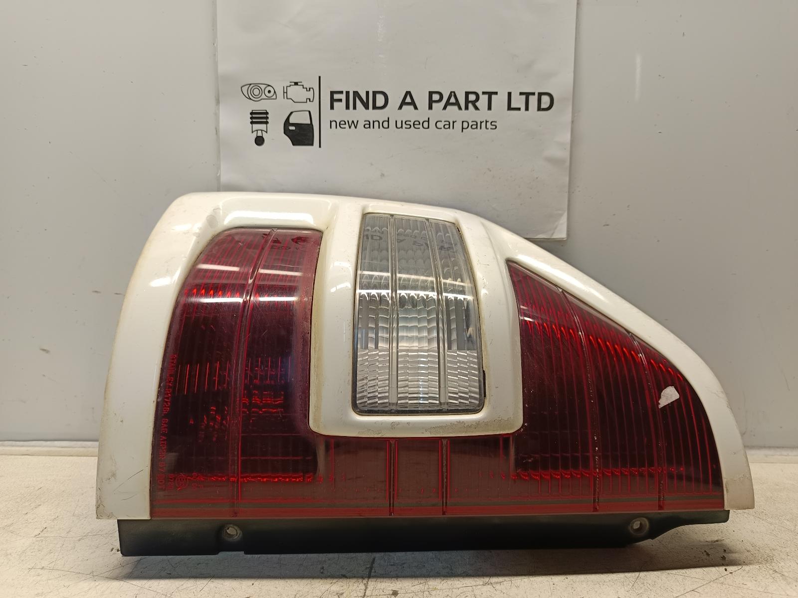 View Auto part Left Taillight MITSUBISHI PAJERO 2002