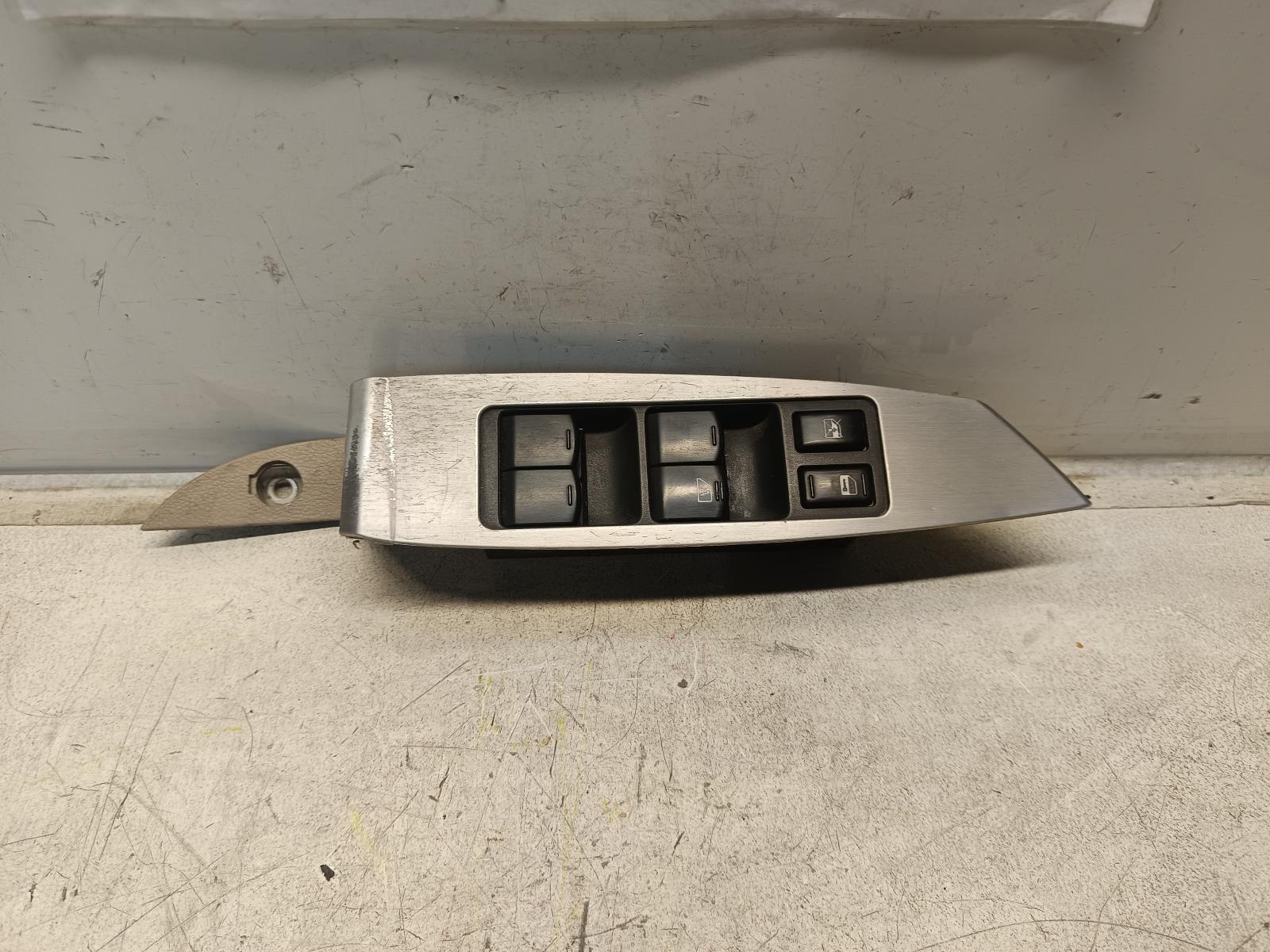 View Auto part Pwr Dr Wind Switch NISSAN MURANO 2004