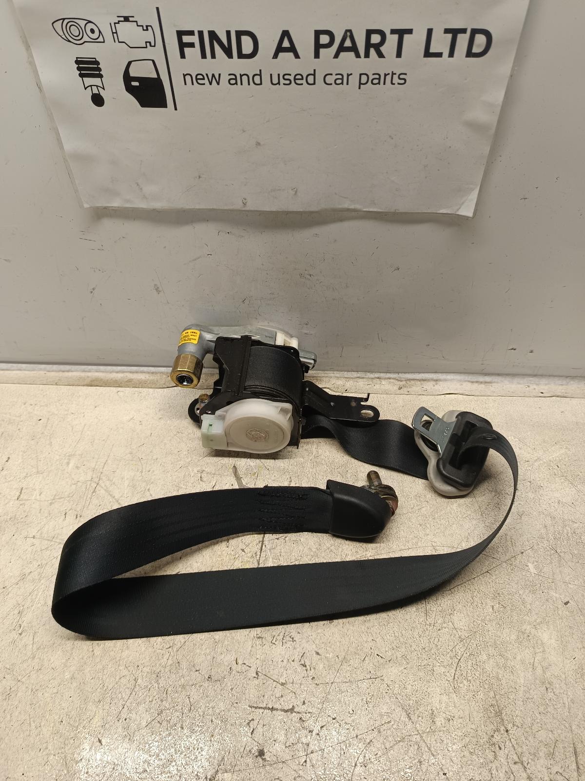 View Auto part Seatbelt/Stalk MAZDA 2 2005