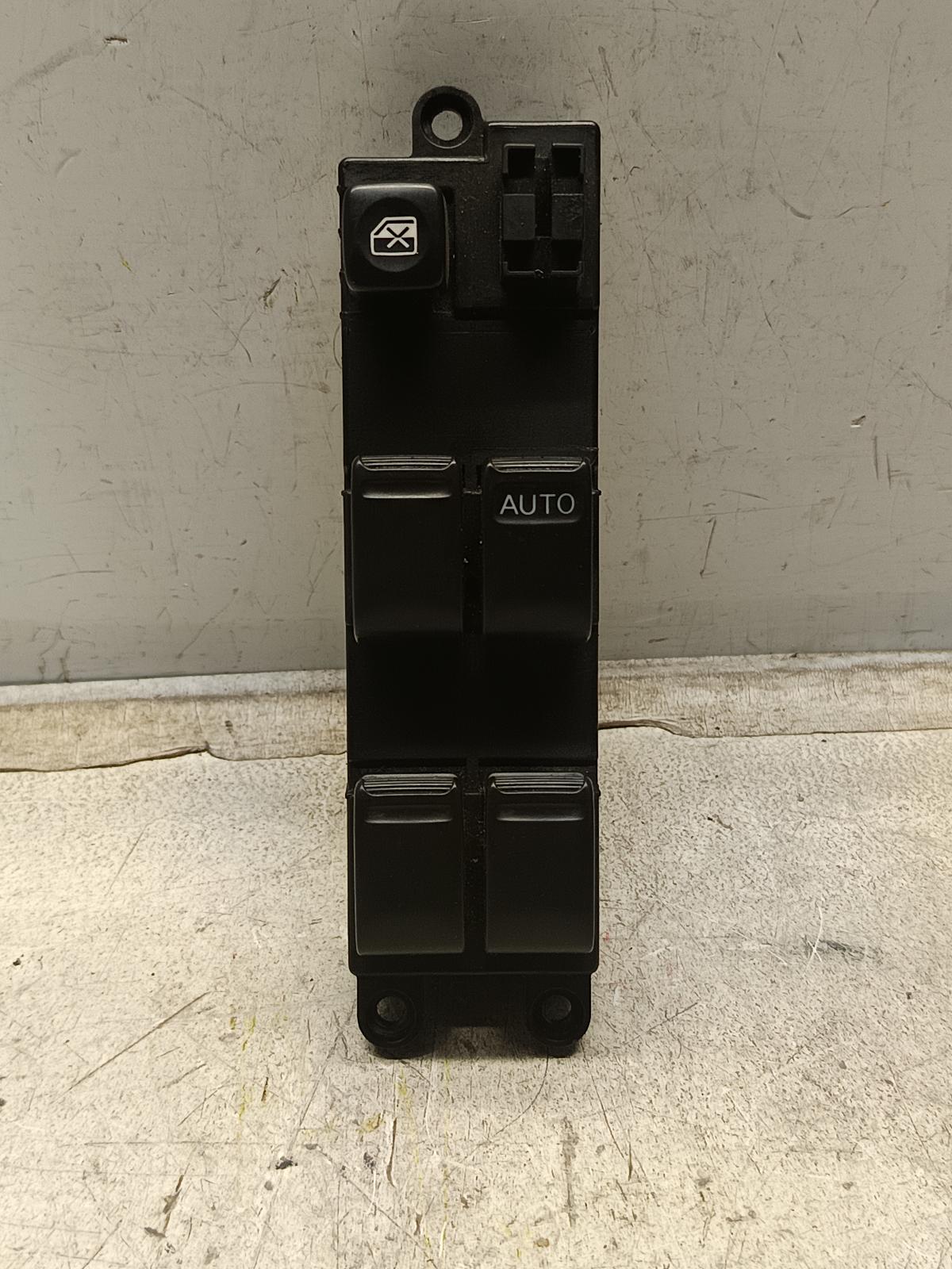 View Auto part Pwr Dr Wind Switch SUBARU IMPREZA 2001