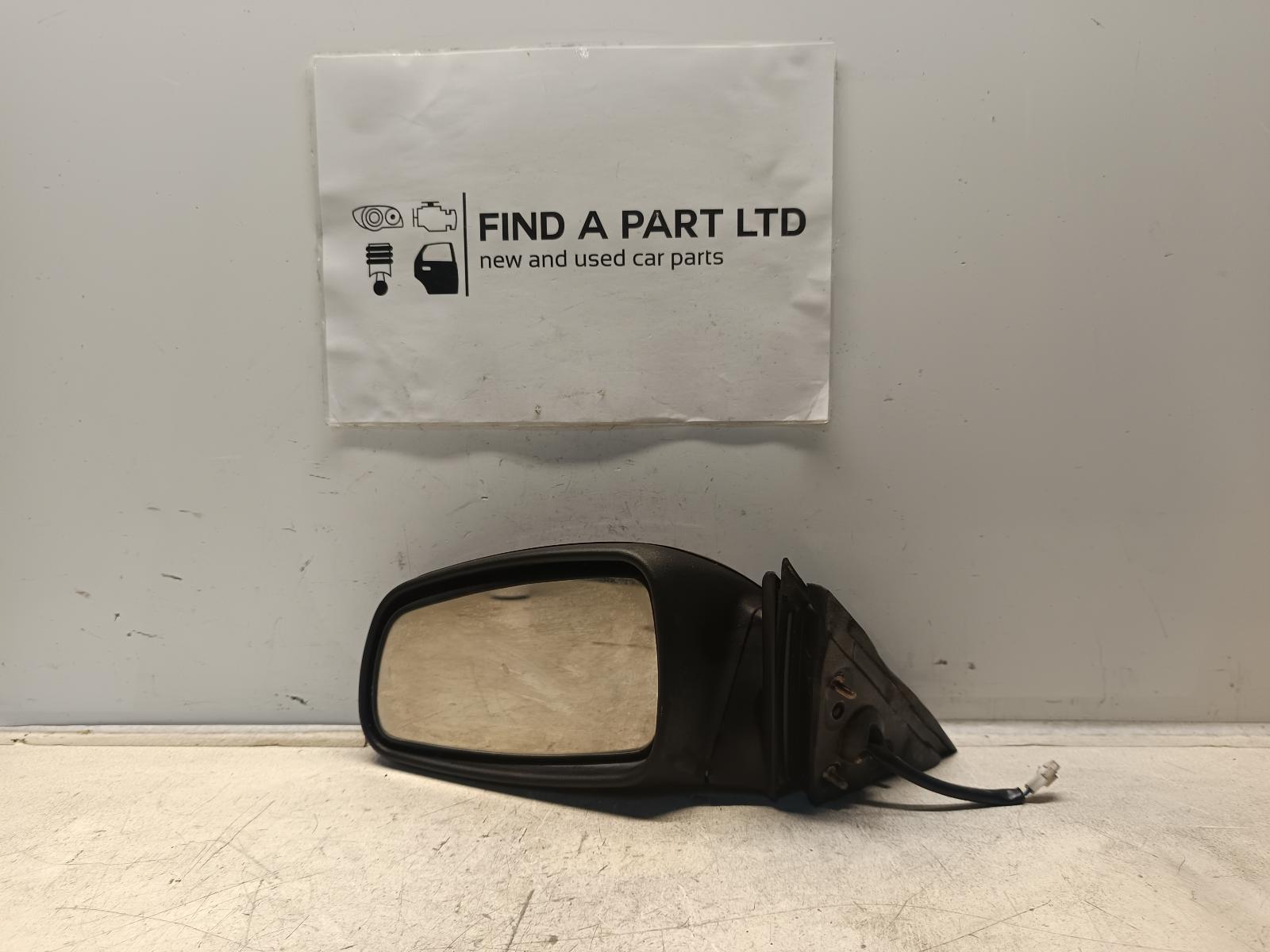 View Auto part Left Door Mirror MITSUBISHI MAGNA 1996