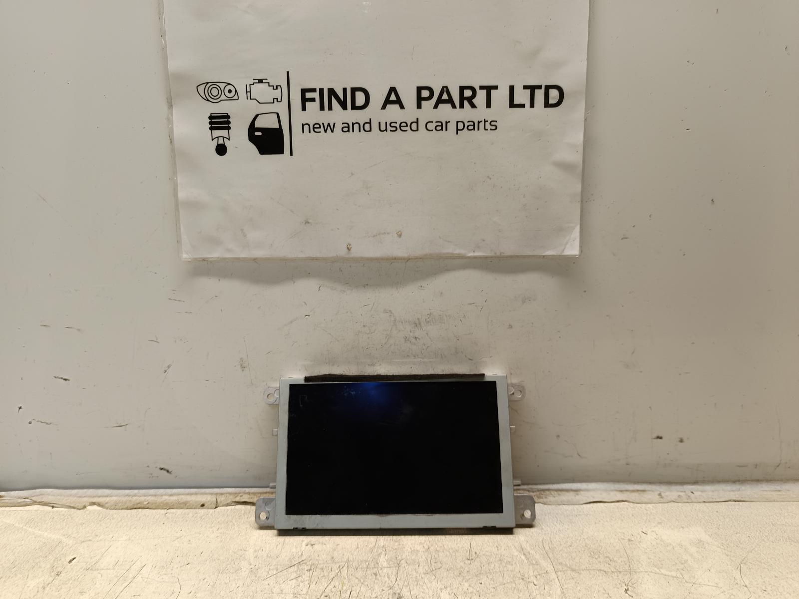 View Auto part Radio/Cd/Dvd/Sat/Tv AUDI A4 2013