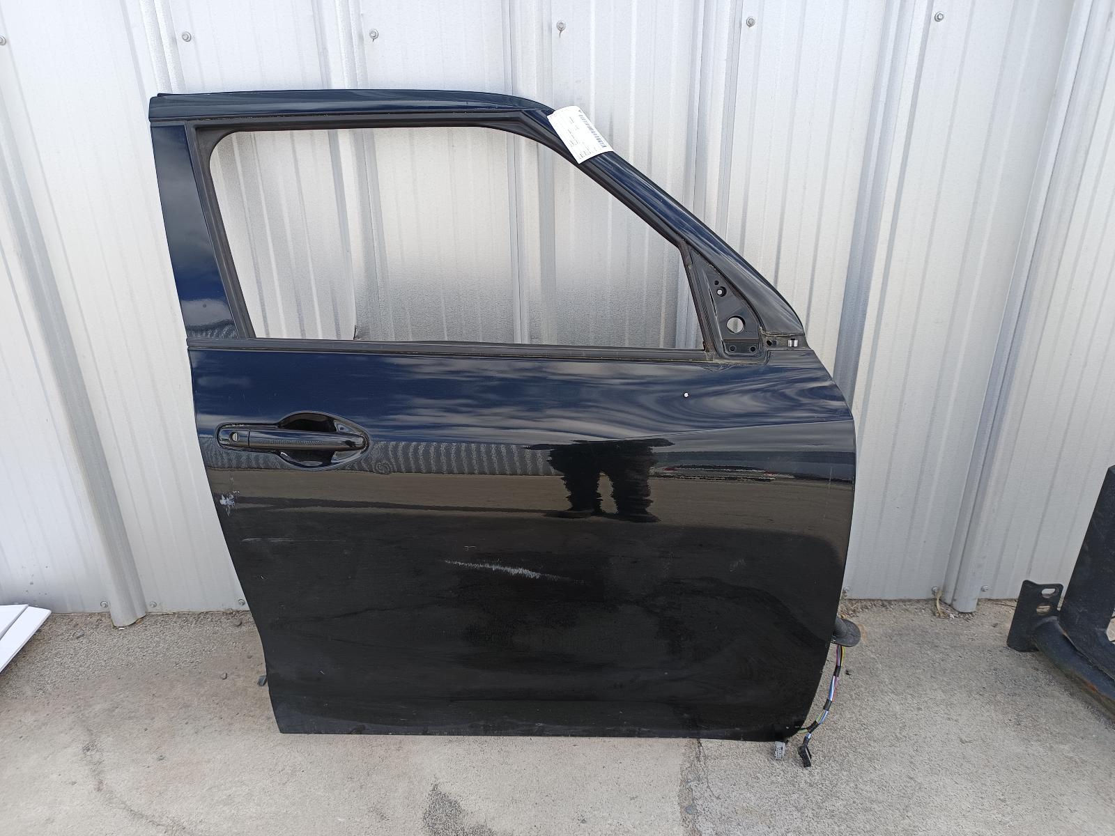 View Auto part Right Front Door SUZUKI SWIFT 2018