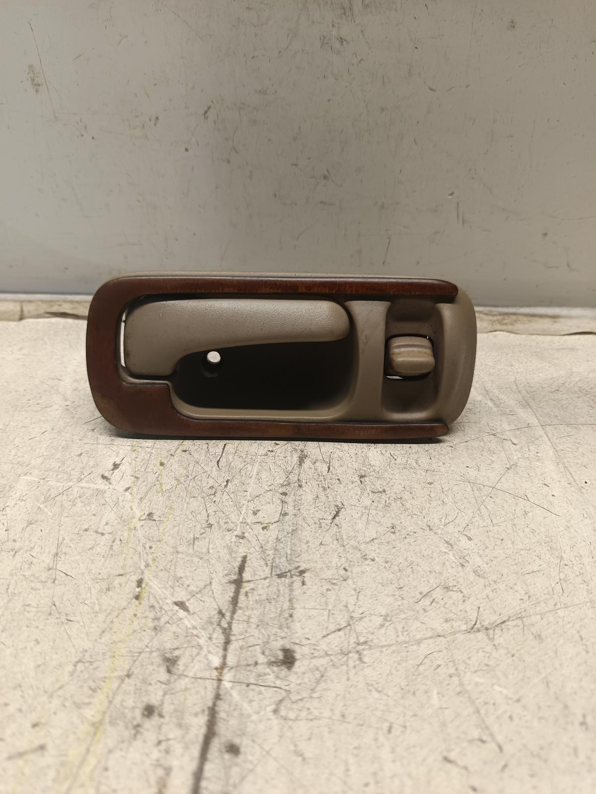 View Auto part Door Handle HONDA ODYSSEY 1996