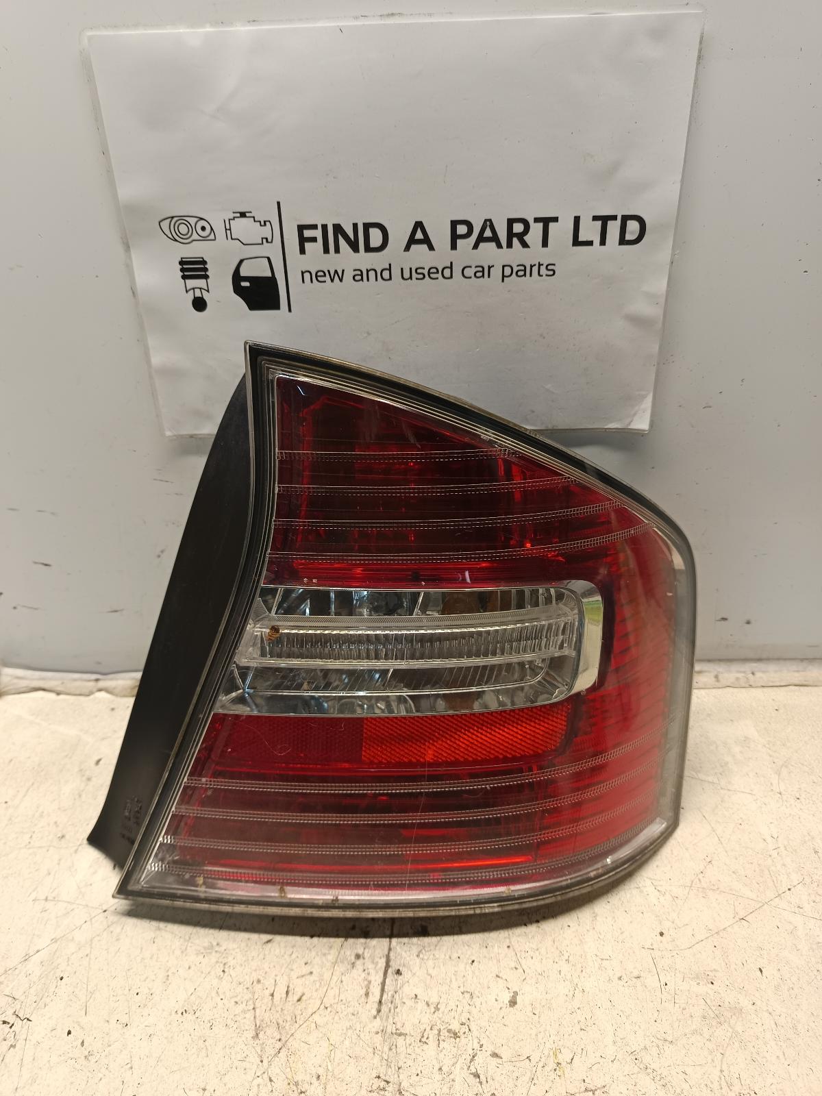 View Auto part Right Taillight SUBARU LIBERTY 2003