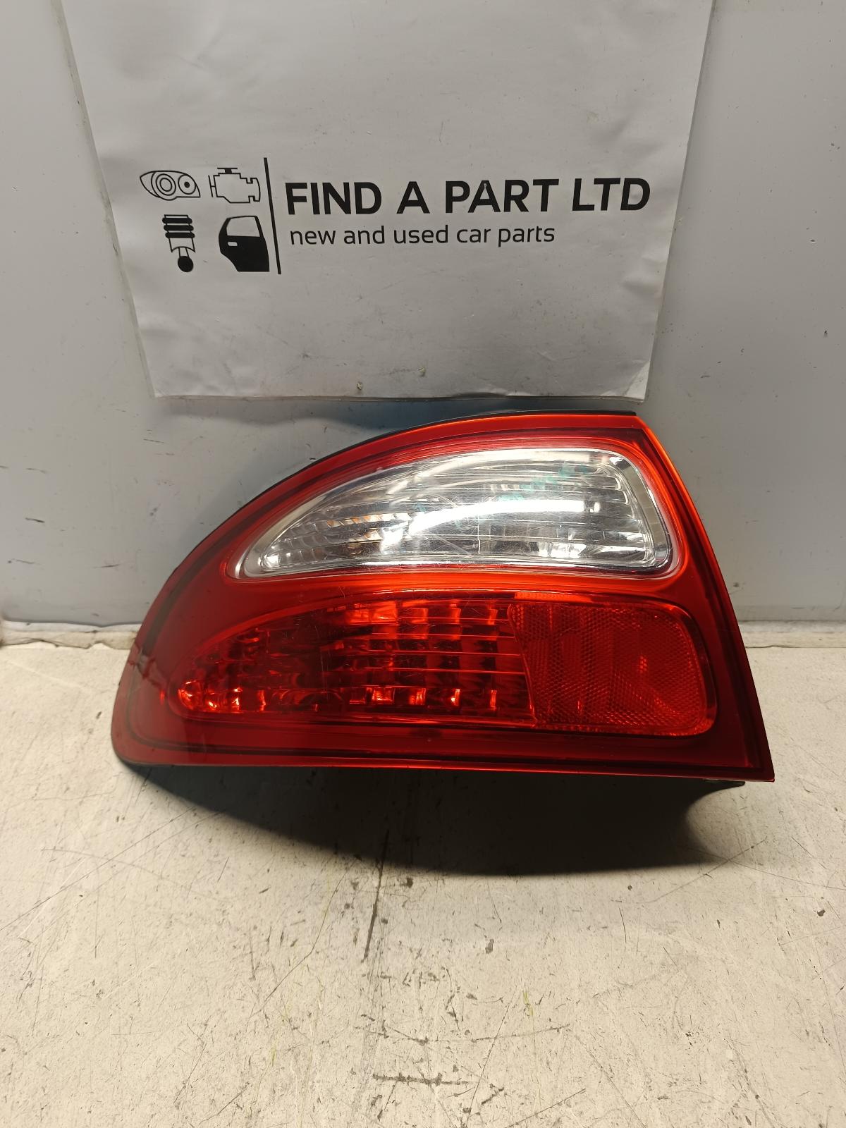 View Auto part Left Taillight HOLDEN COMMODORE 2000