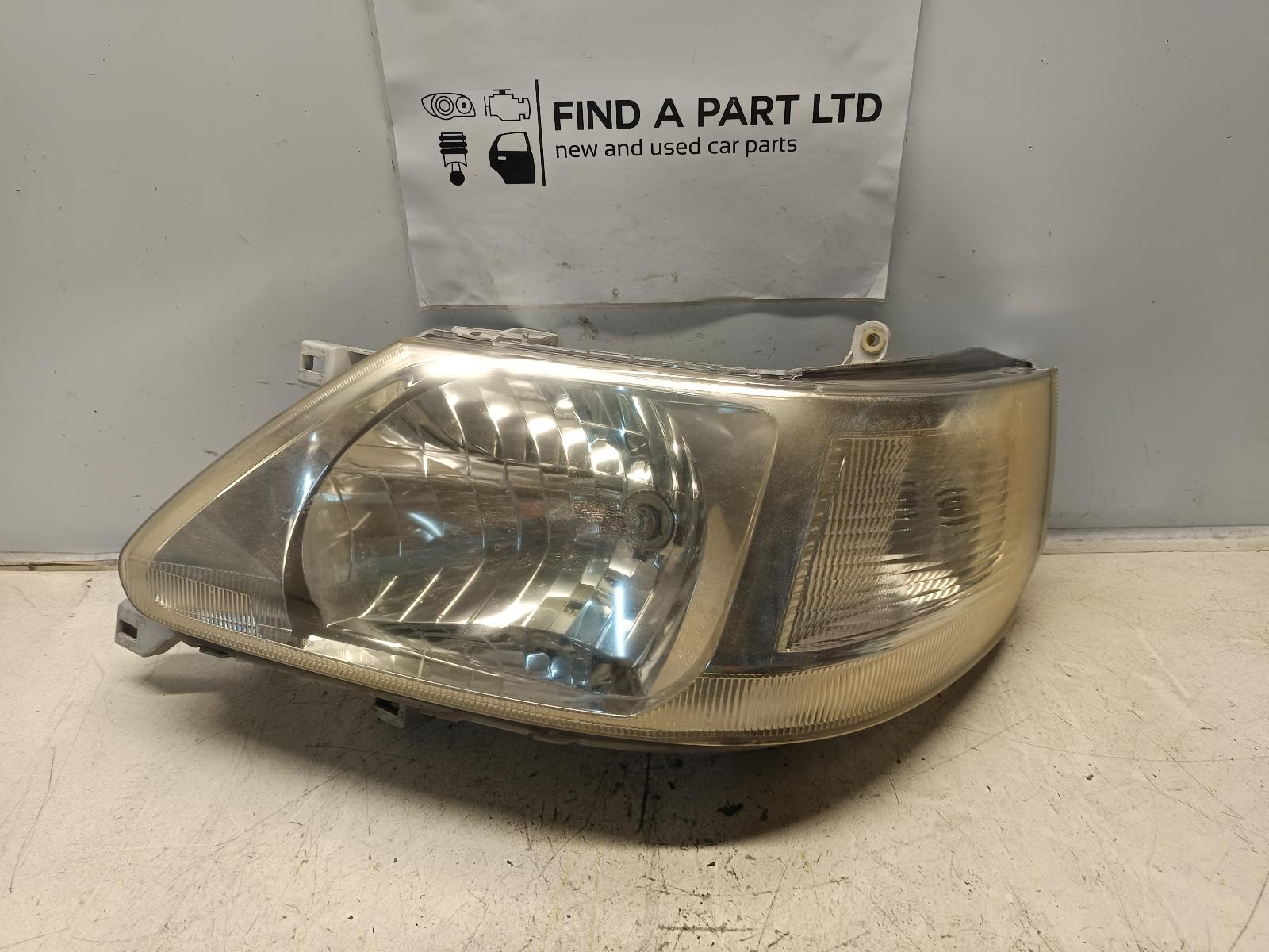 View Auto part Left Headlamp NISSAN SERENA 2002