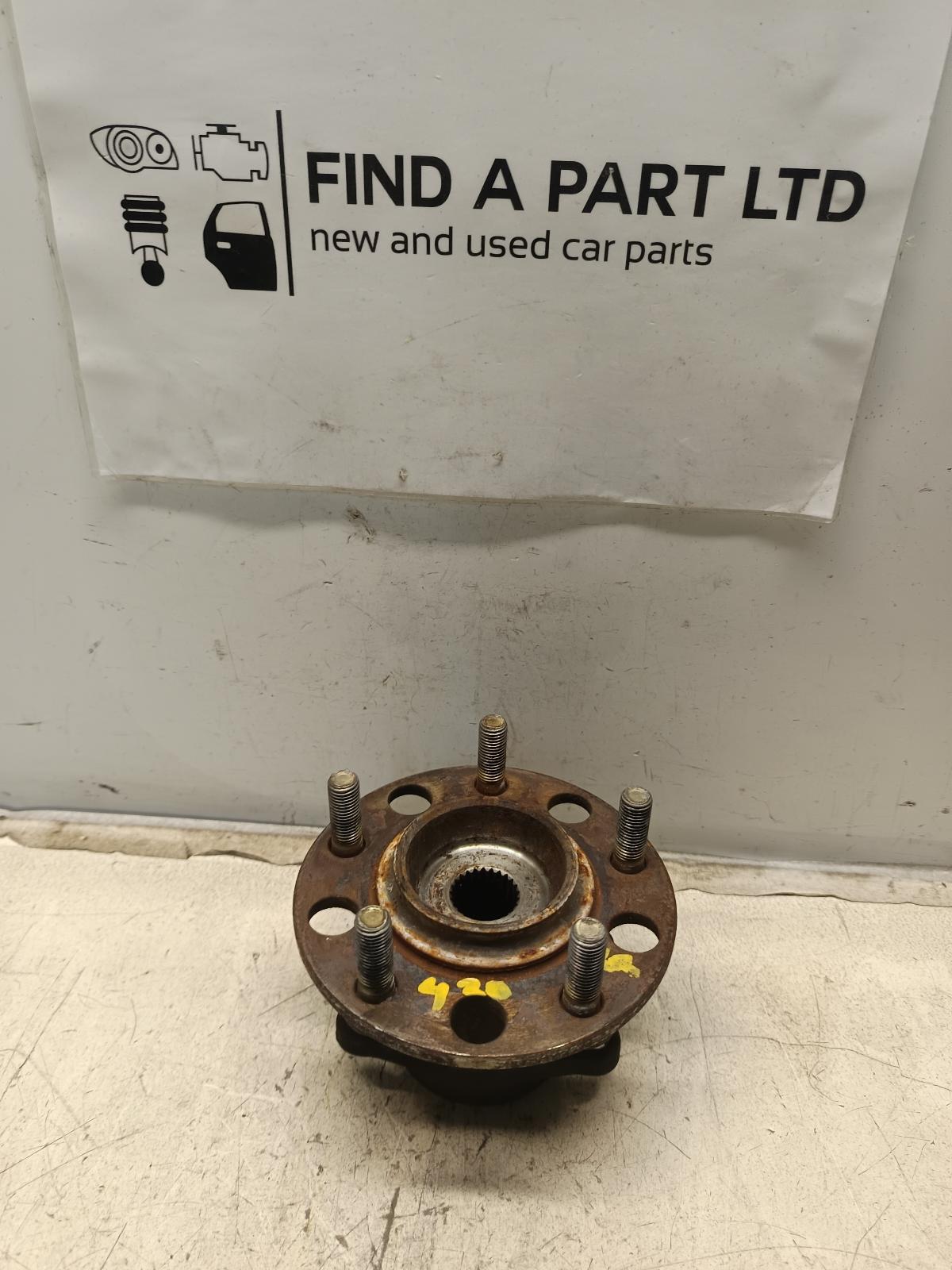 2006 MITSUBISHI OUTLANDER Right Rear Hub Assembly Contact us for Photo