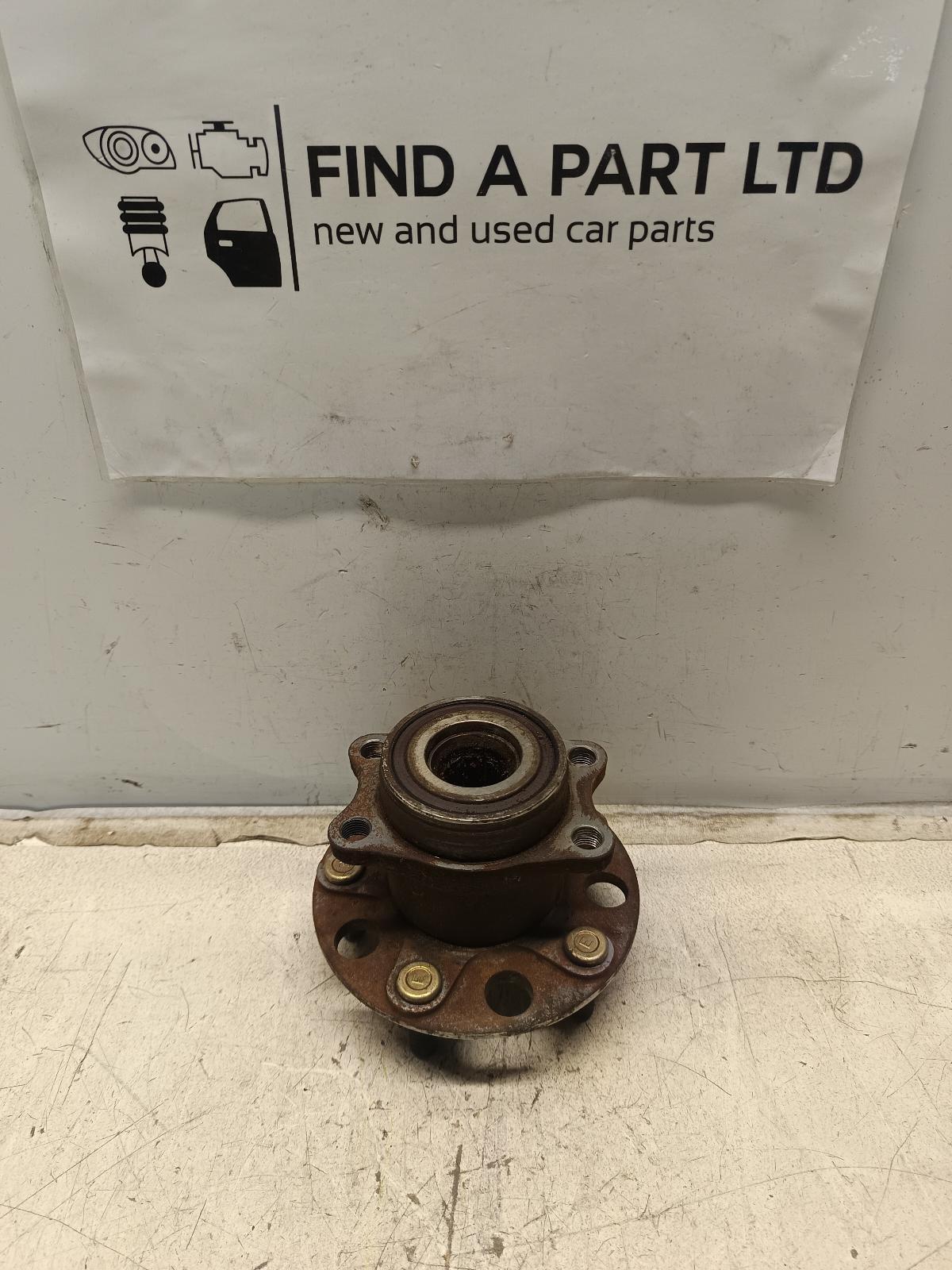 View Auto part Left Rear Hub Assembly MITSUBISHI OUTLANDER 2006