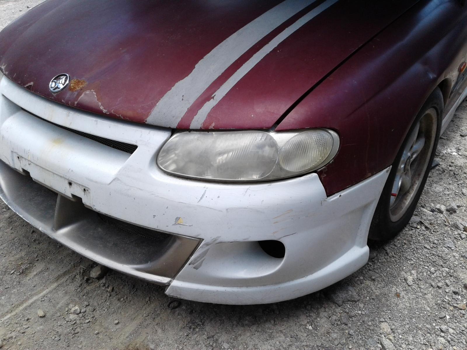 1998 HOLDEN COMMODORE Left Front Window Reg/Motor Contact us for Photo