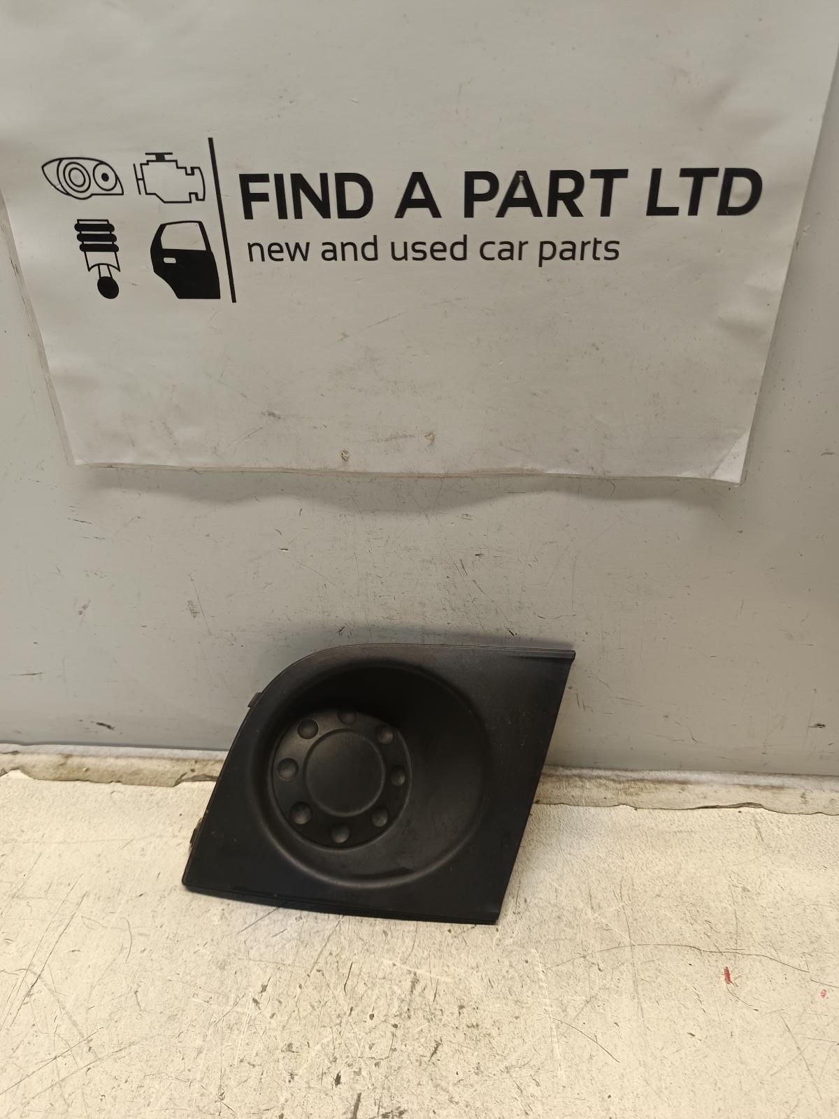 View Auto part Grille NISSAN TIIDA 2006