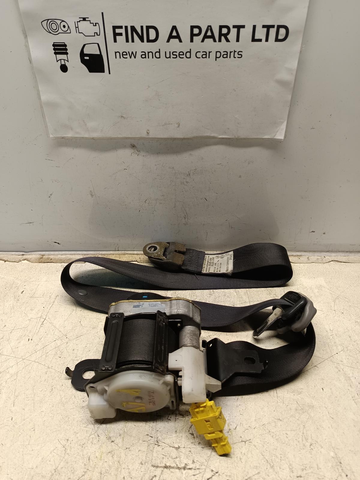 View Auto part Seatbelt/Stalk HONDA ODYSSEY 2002
