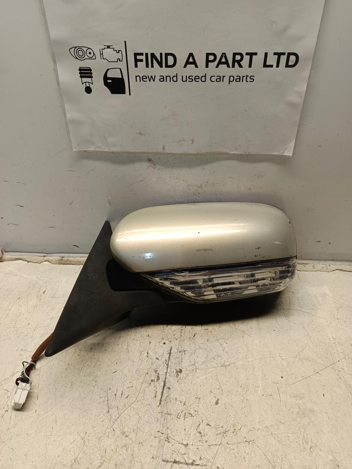View Auto part Left Door Mirror SUBARU OUTBACK 2004