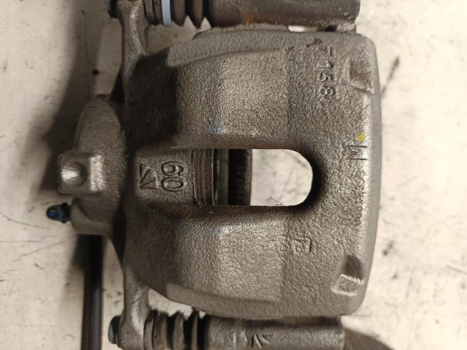 2016 TOYOTA C-HR Caliper Contact us for Photo
