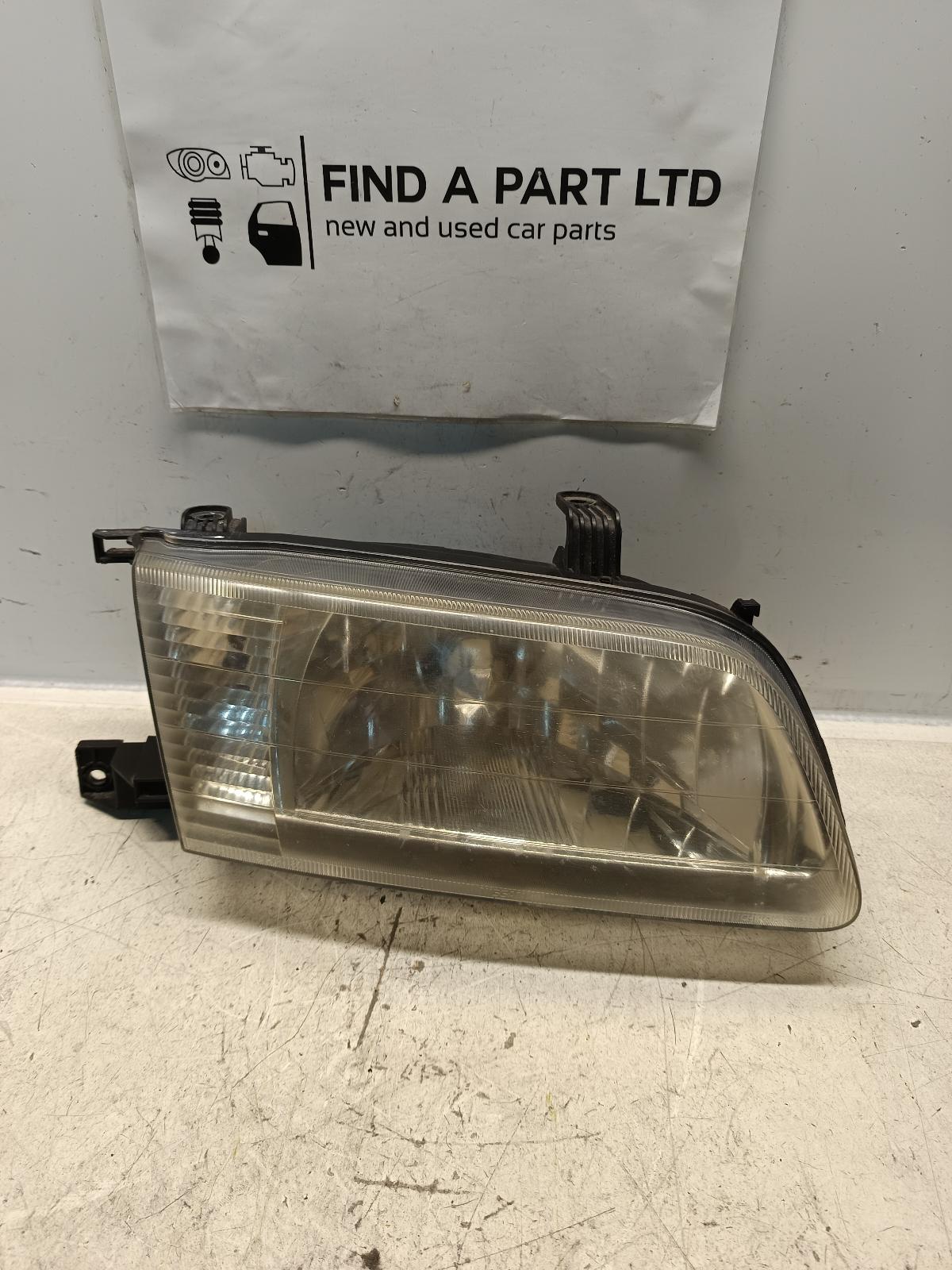 View Auto part Right Headlamp NISSAN SENTRA (NZ ONLY) 2002