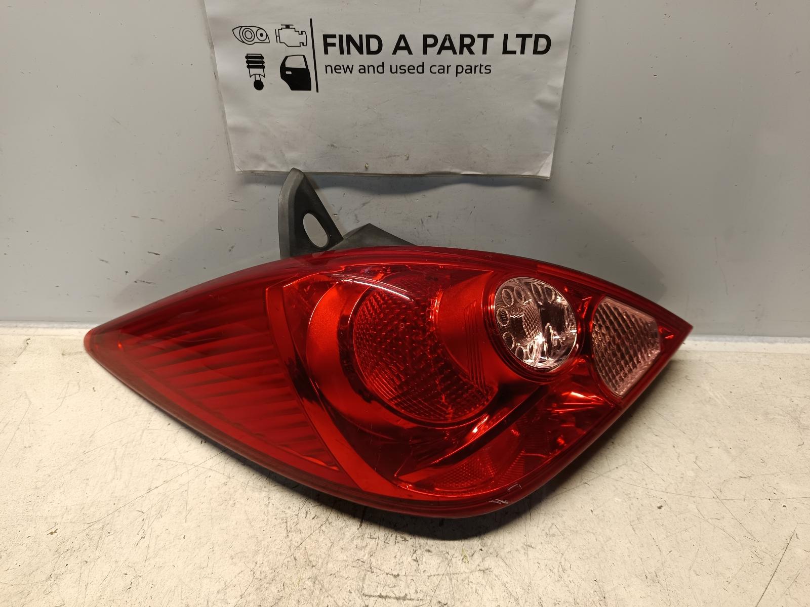 View Auto part Left Taillight NISSAN TIIDA 2006