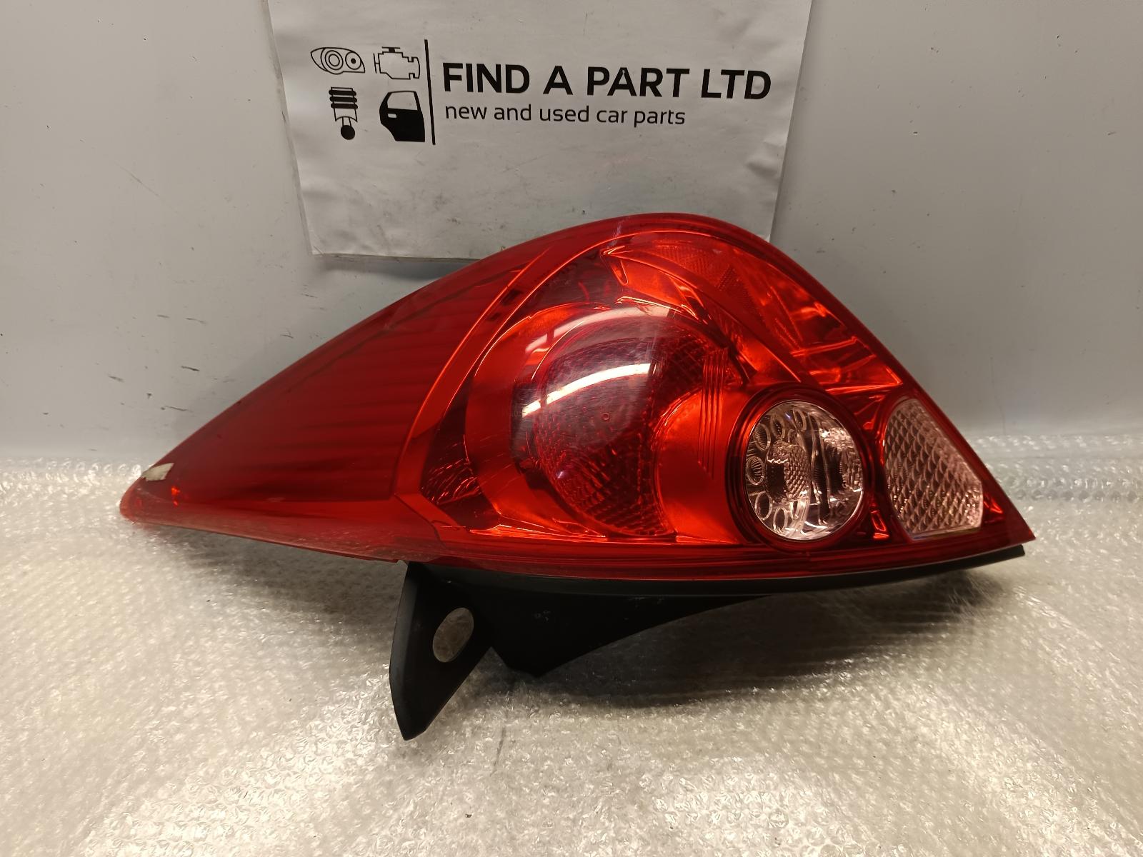 View Auto part Right Taillight NISSAN TIIDA 2007