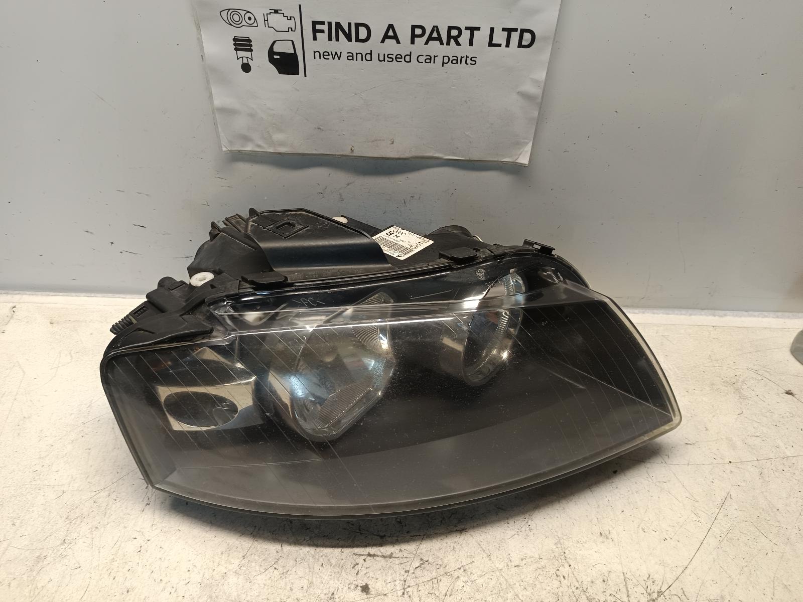 View Auto part Right Headlamp AUDI A3 2007