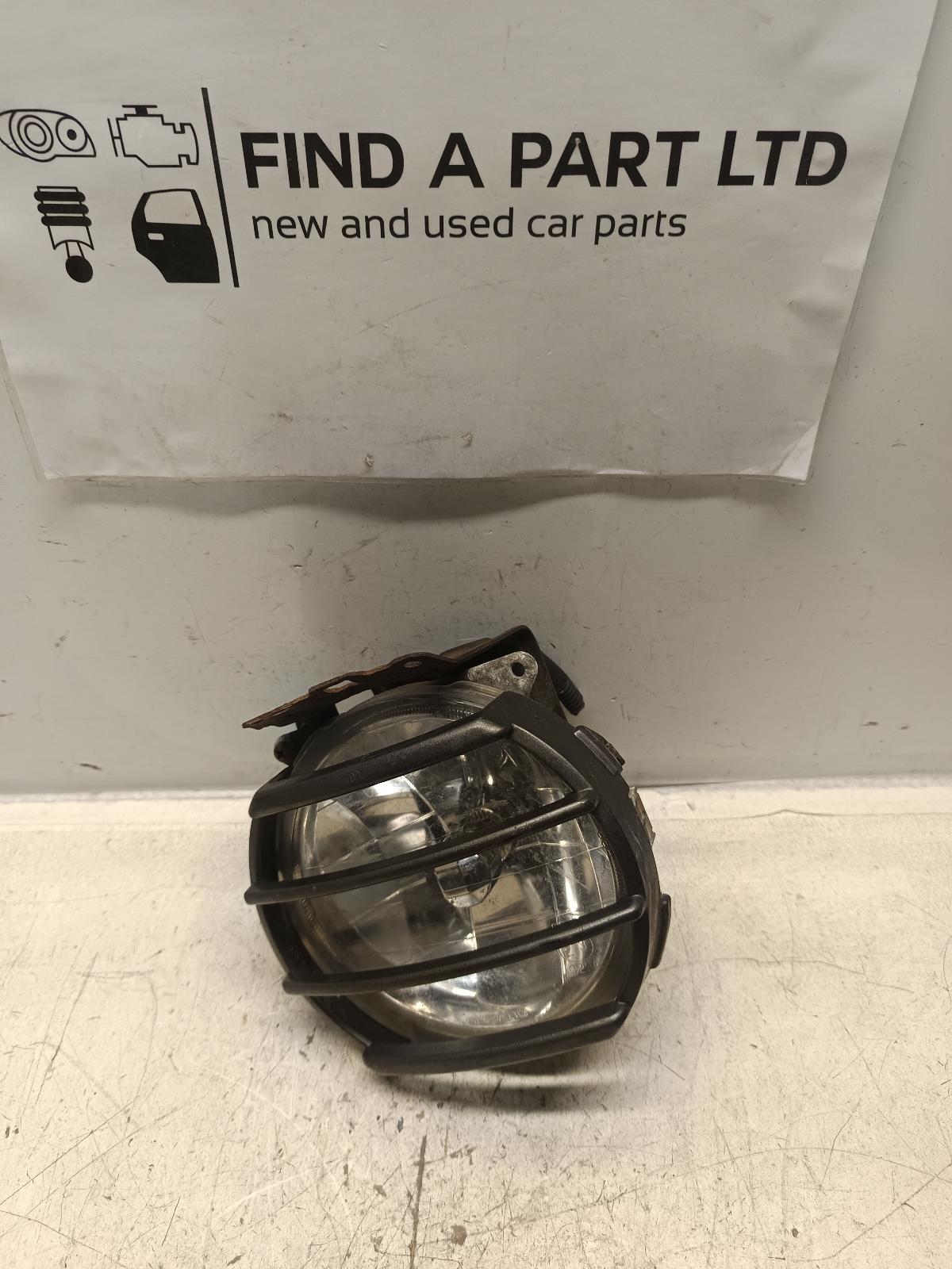 View Auto part Right Indicator/Fog/Side SUBARU LIBERTY 2002