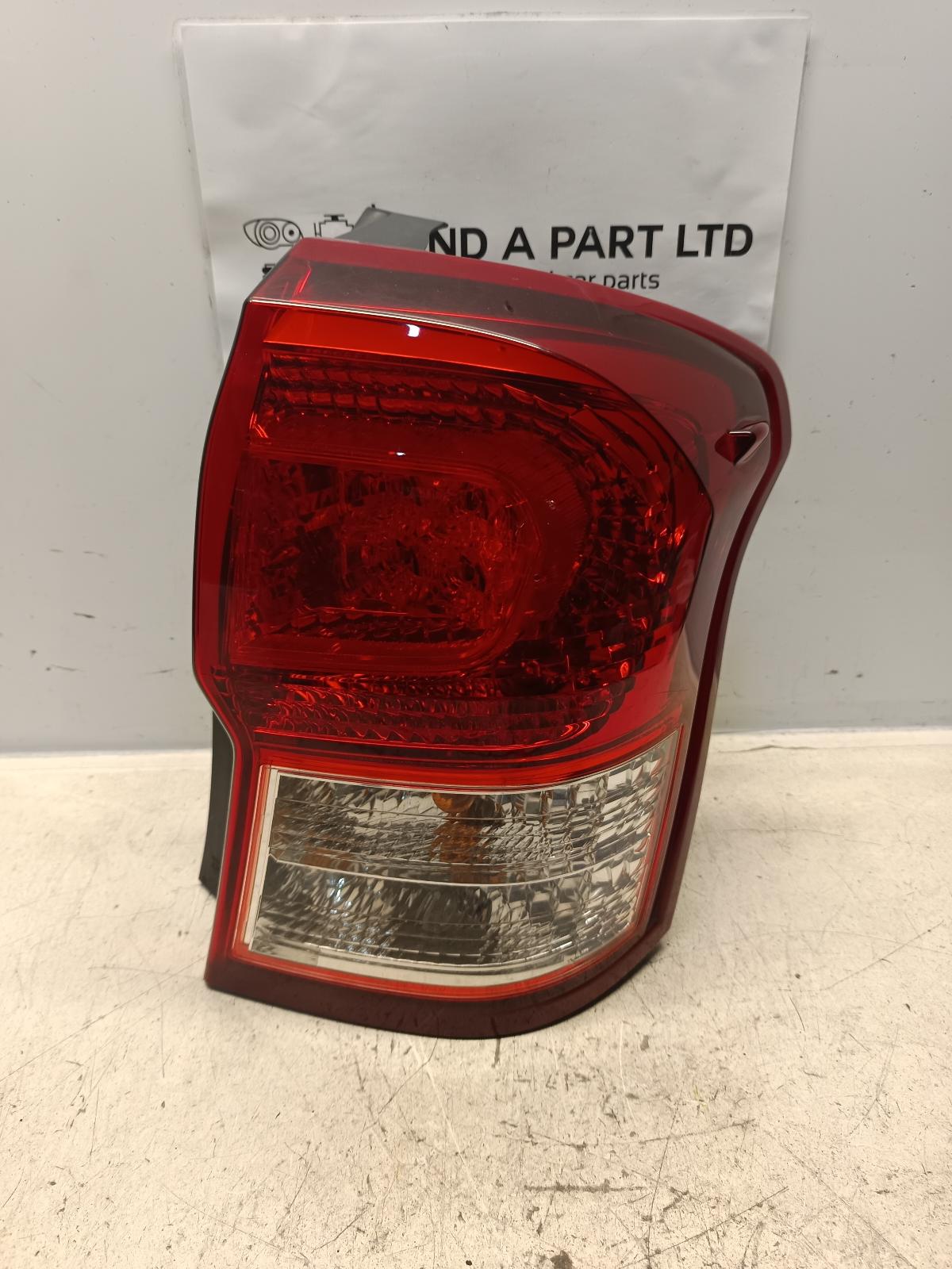View Auto part Right Taillight TOYOTA COROLLA 2013