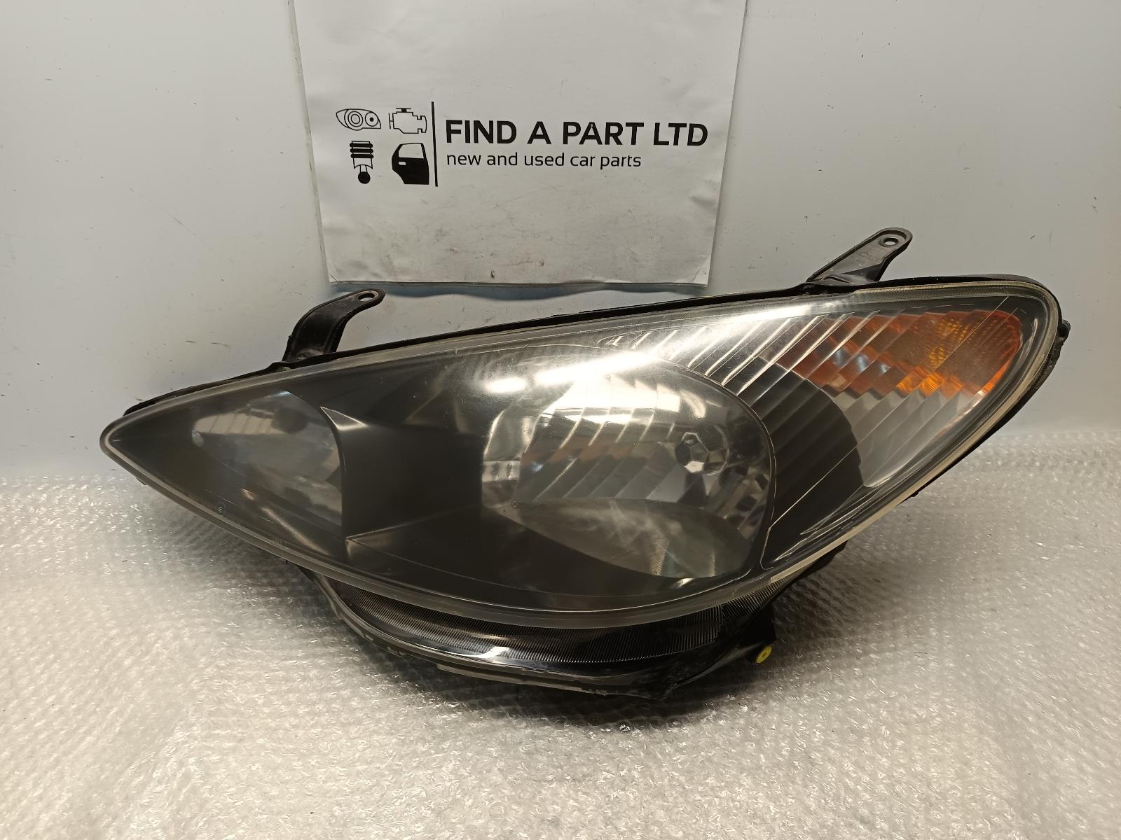 View Auto part Left Headlamp TOYOTA ESTIMA 2002