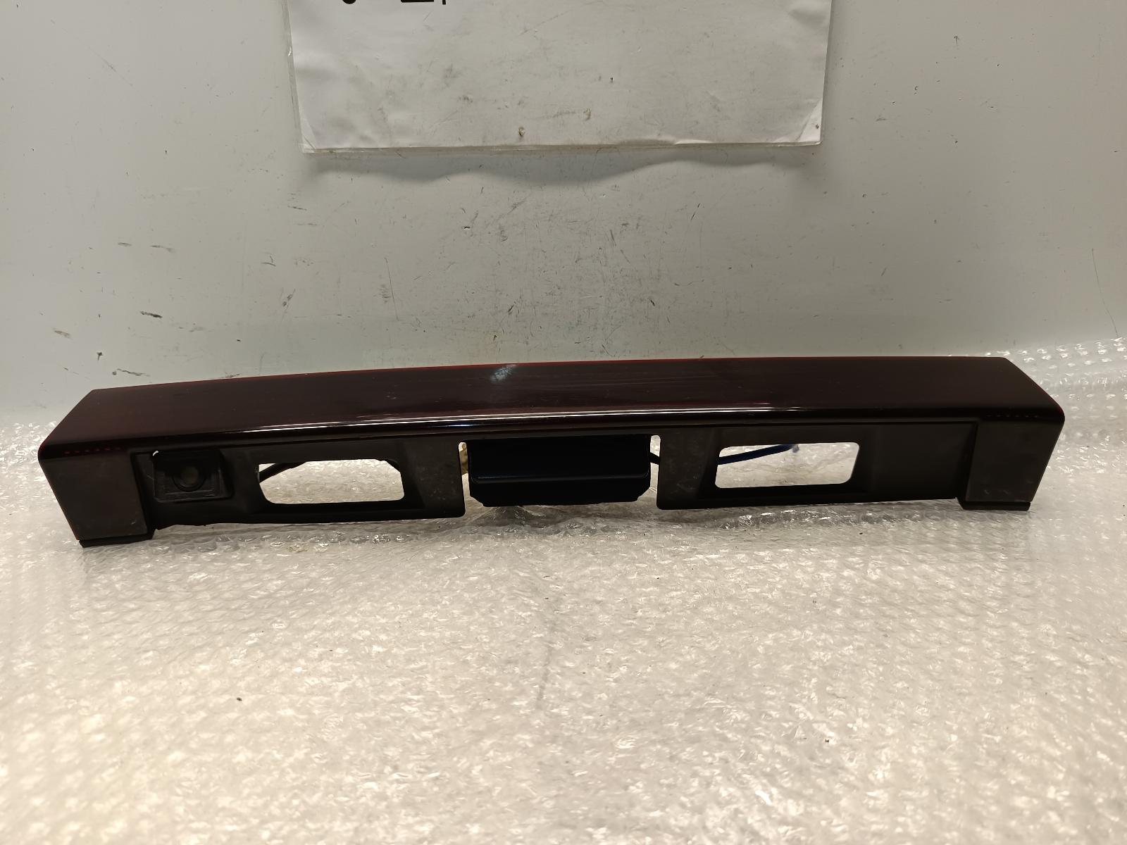 2000 TOYOTA ESTIMA Rear Garnish Contact us for Photo
