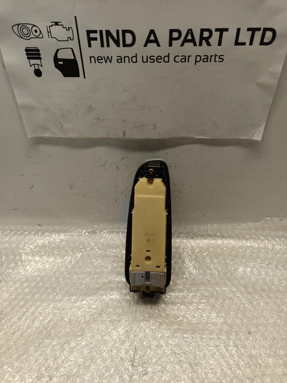 2000 TOYOTA ESTIMA Pwr Dr Wind Switch Contact us for Photo