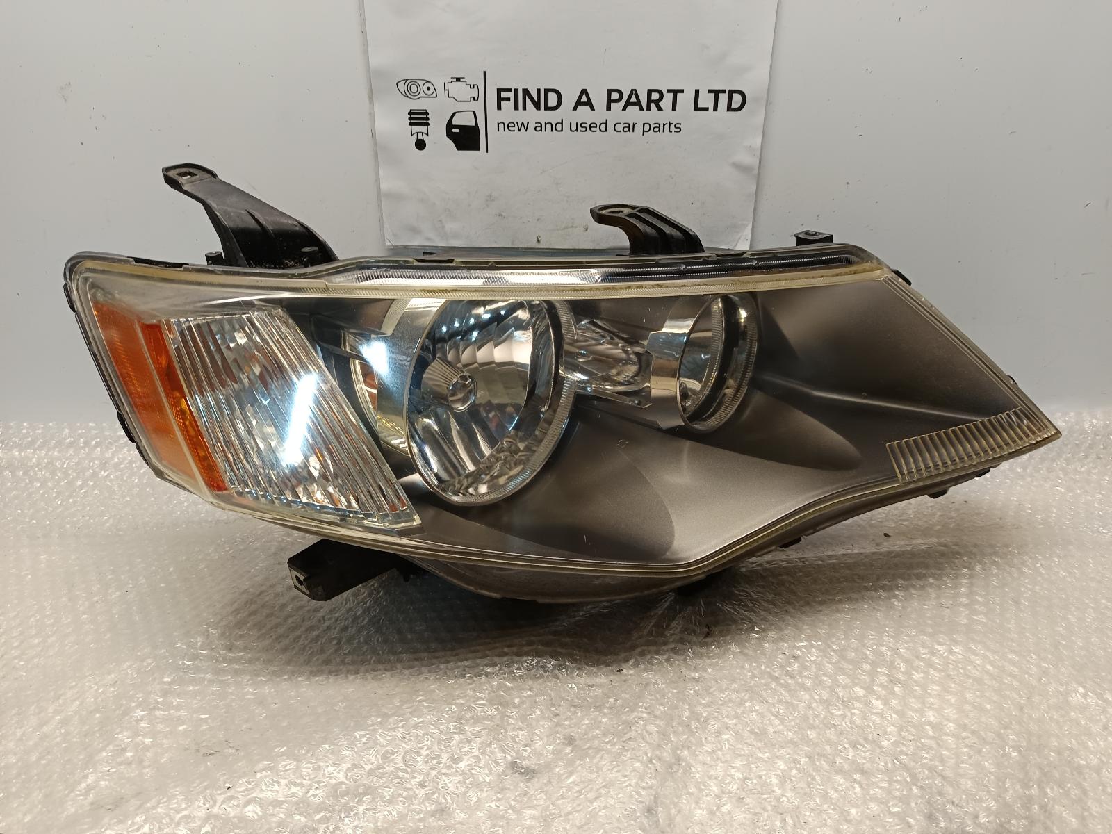 View Auto part Right Headlamp MITSUBISHI OUTLANDER 2007