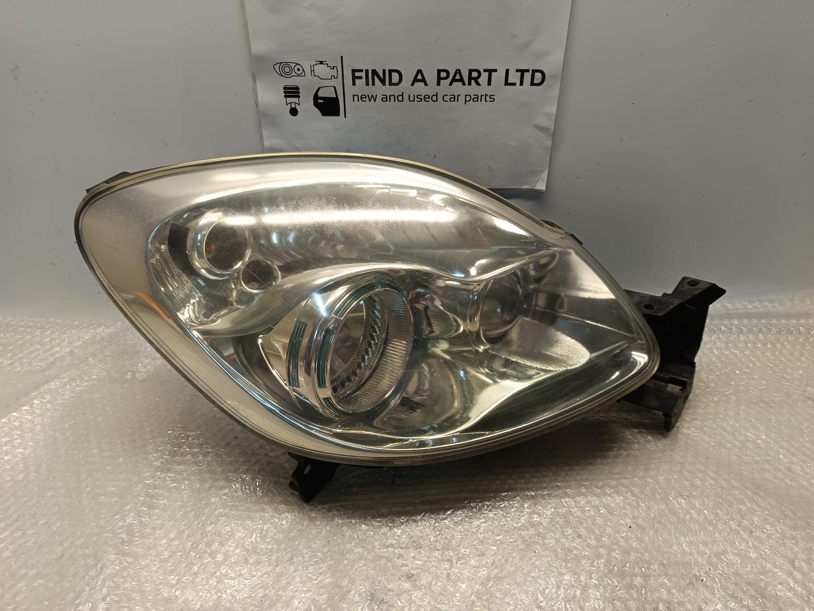 View Auto part Right Headlamp MAZDA VERISA 2005