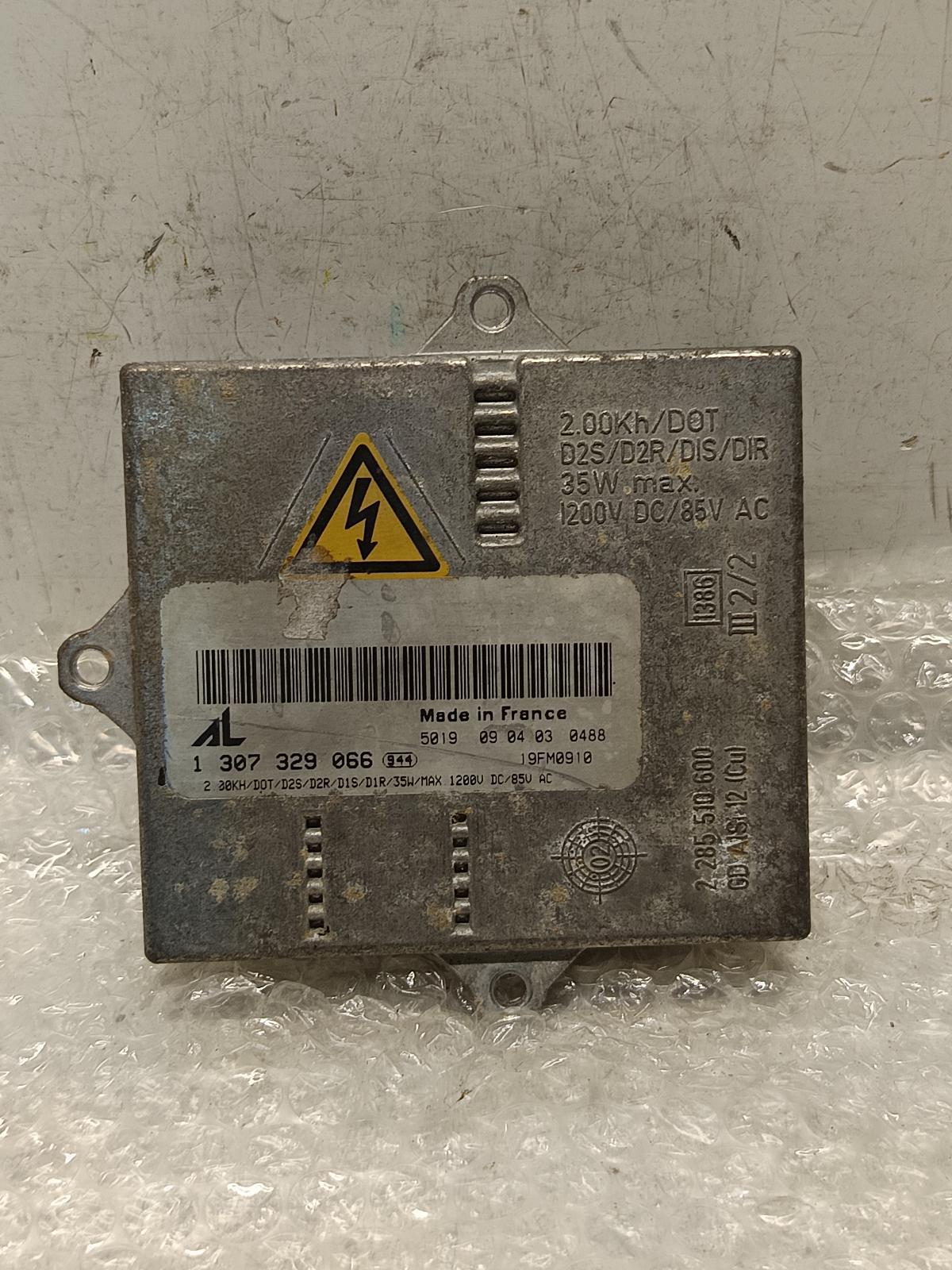 View Auto part Right Headlamp MAZDA 6 2005