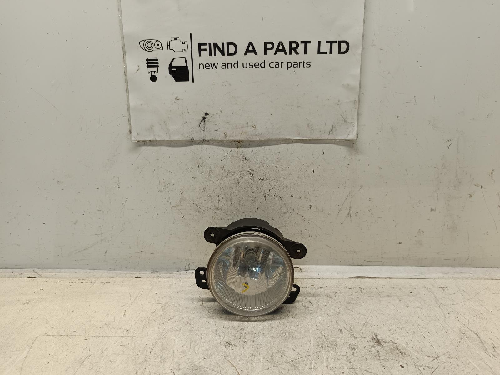 View Auto part Left Indicator/Fog/Side DODGE JOURNEY 2016