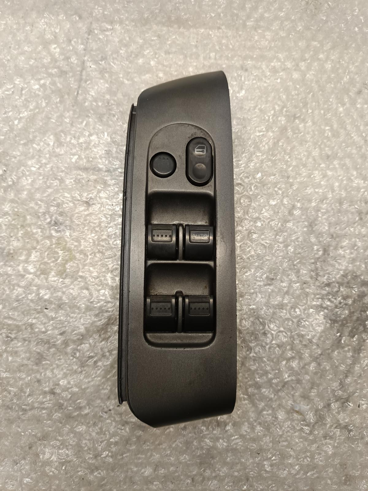 View Auto part Pwr Dr Wind Switch HONDA JAZZ 2006