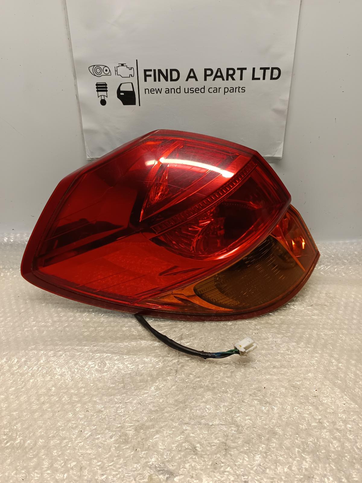 View Auto part Left Taillight SUBARU LIBERTY 2004
