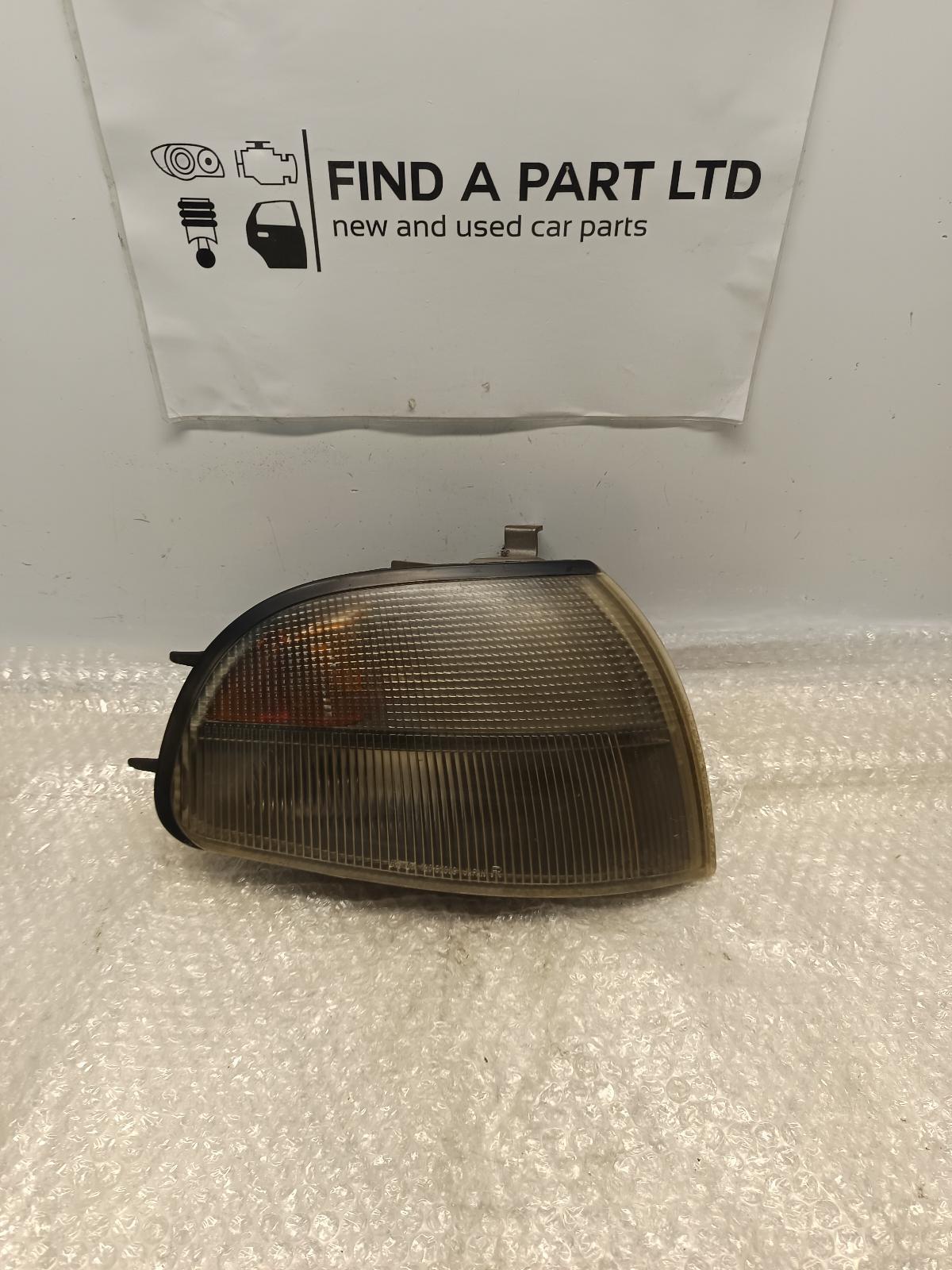 View Auto part Right Indicator/Fog/Side MITSUBISHI DELICA 1997