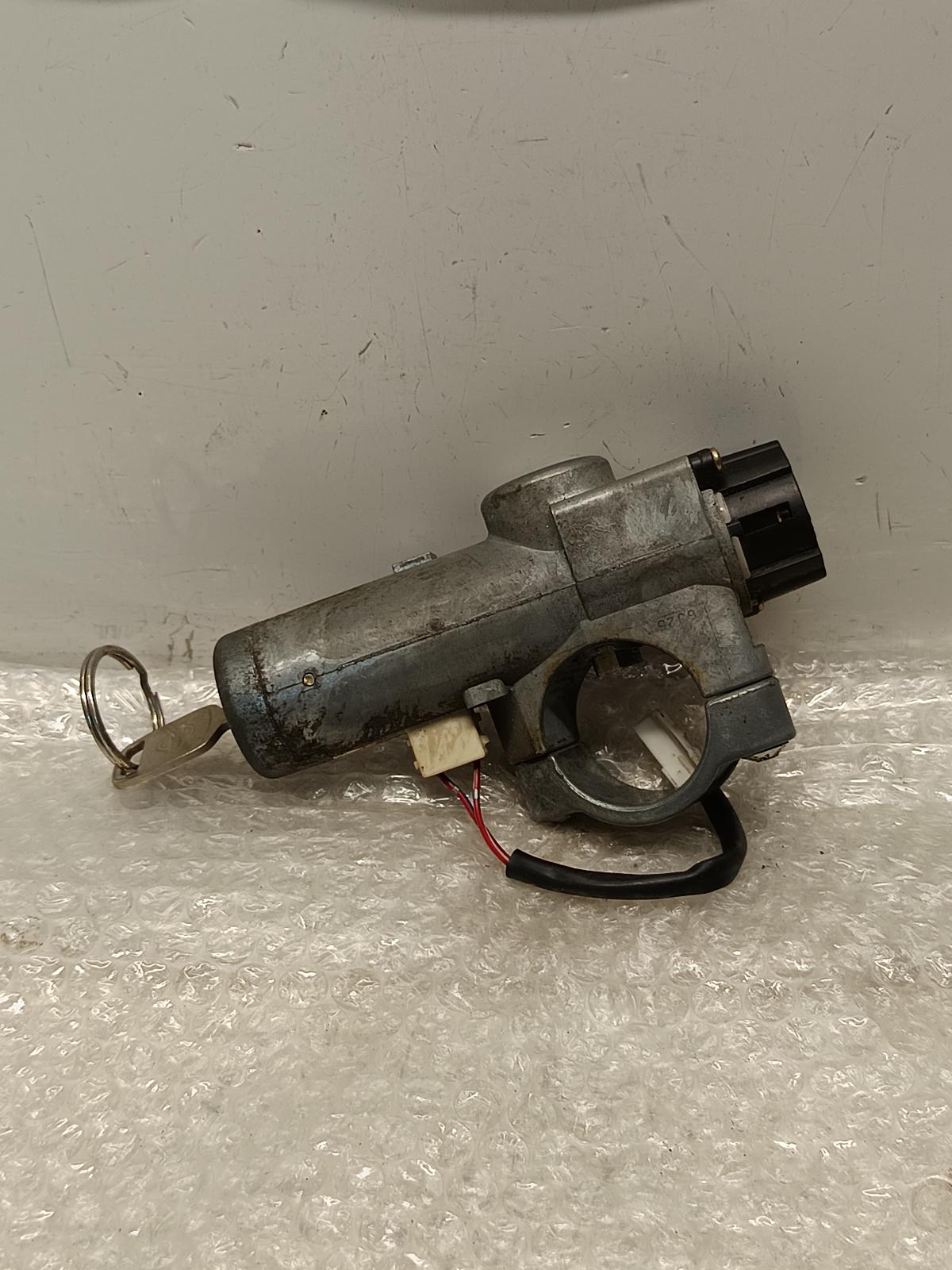 View Auto part Ignition W/ Key NISSAN PRIMERA 2002