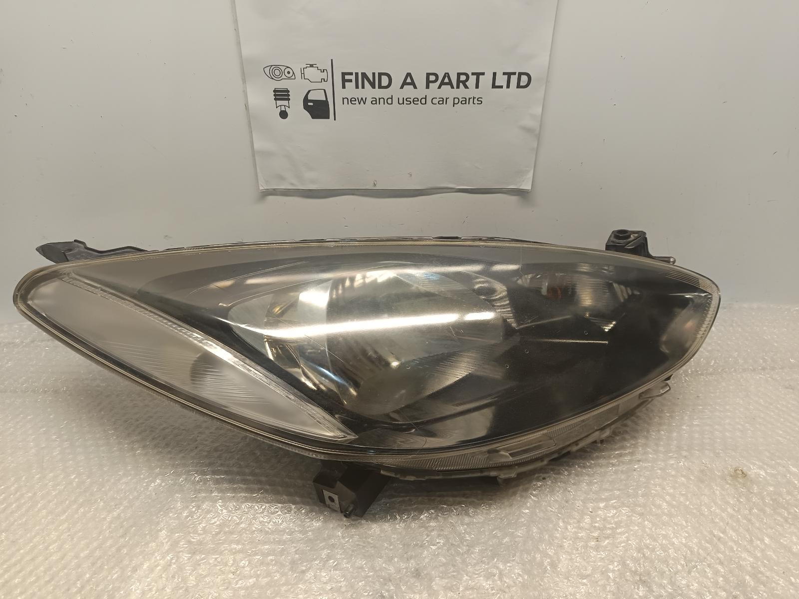 View Auto part Right Headlamp MAZDA 2 2007