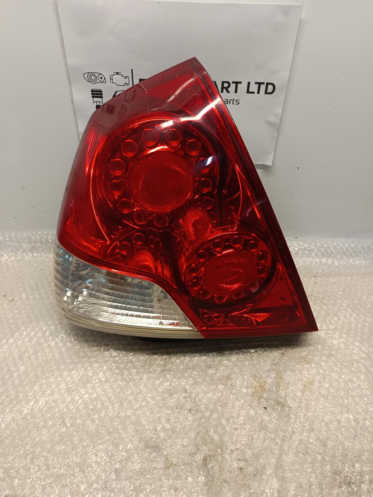View Auto part Right Taillight NISSAN FUGA 2005