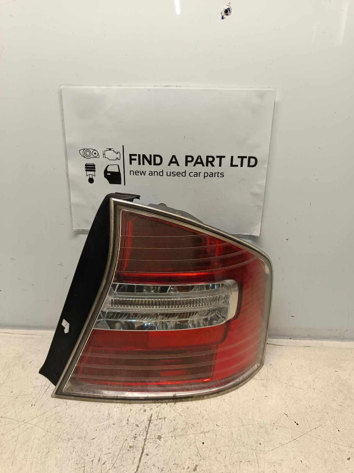 View Auto part Right Taillight SUBARU LIBERTY 2003