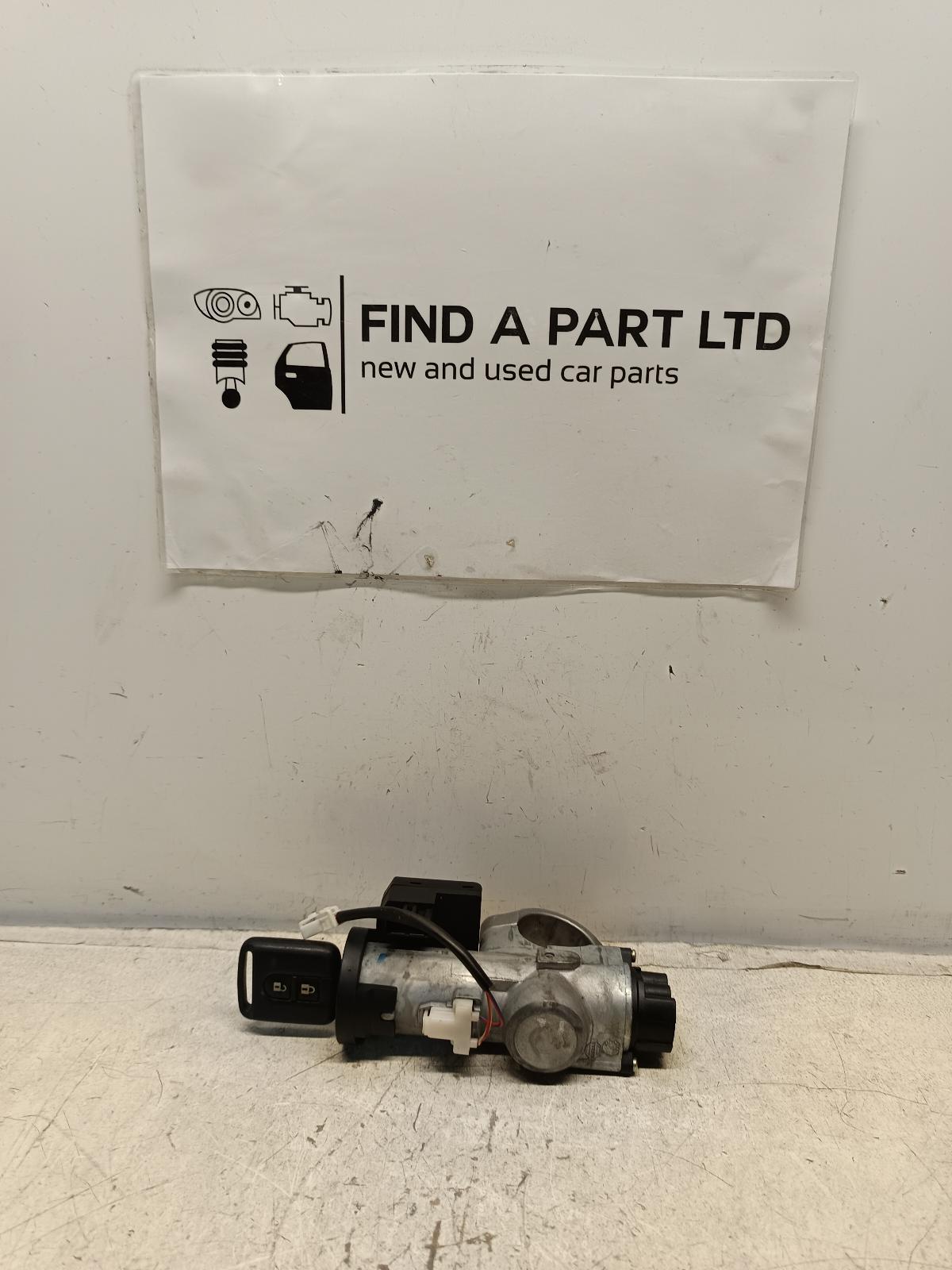 View Auto part Ignition W/ Key NISSAN PULSAR 2004