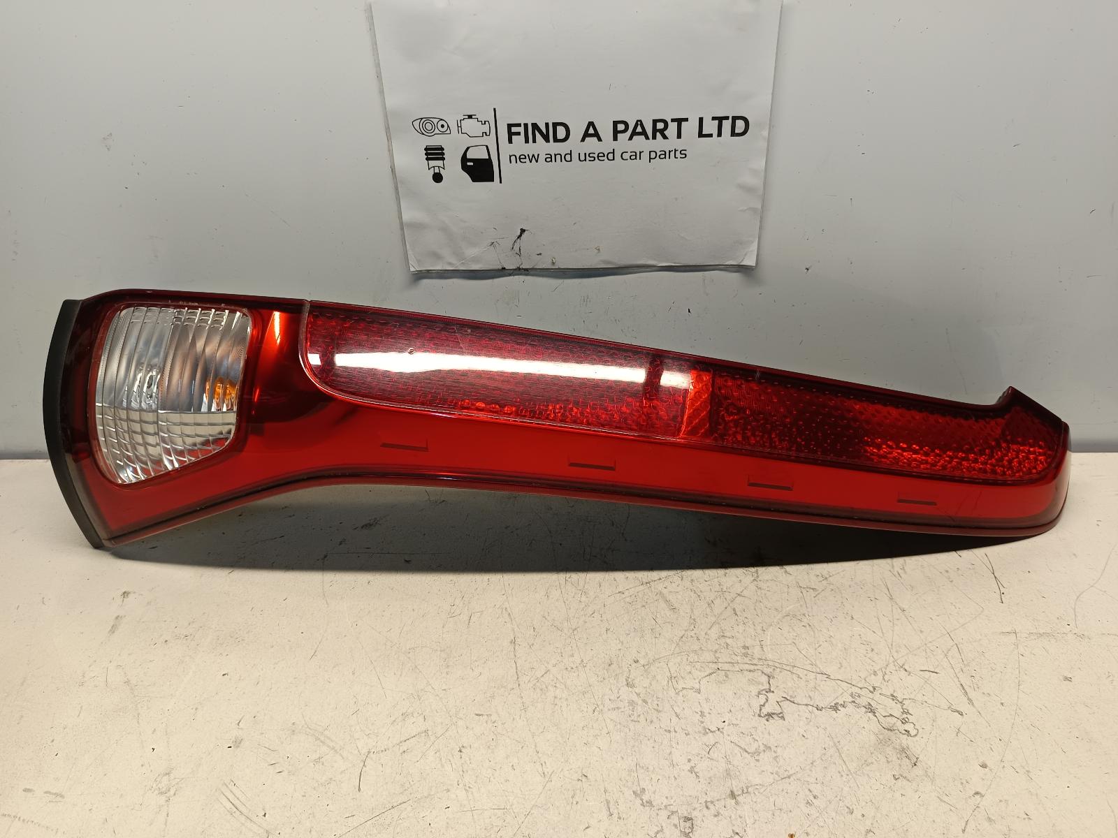 View Auto part Right Taillight NISSAN SERENA 2007