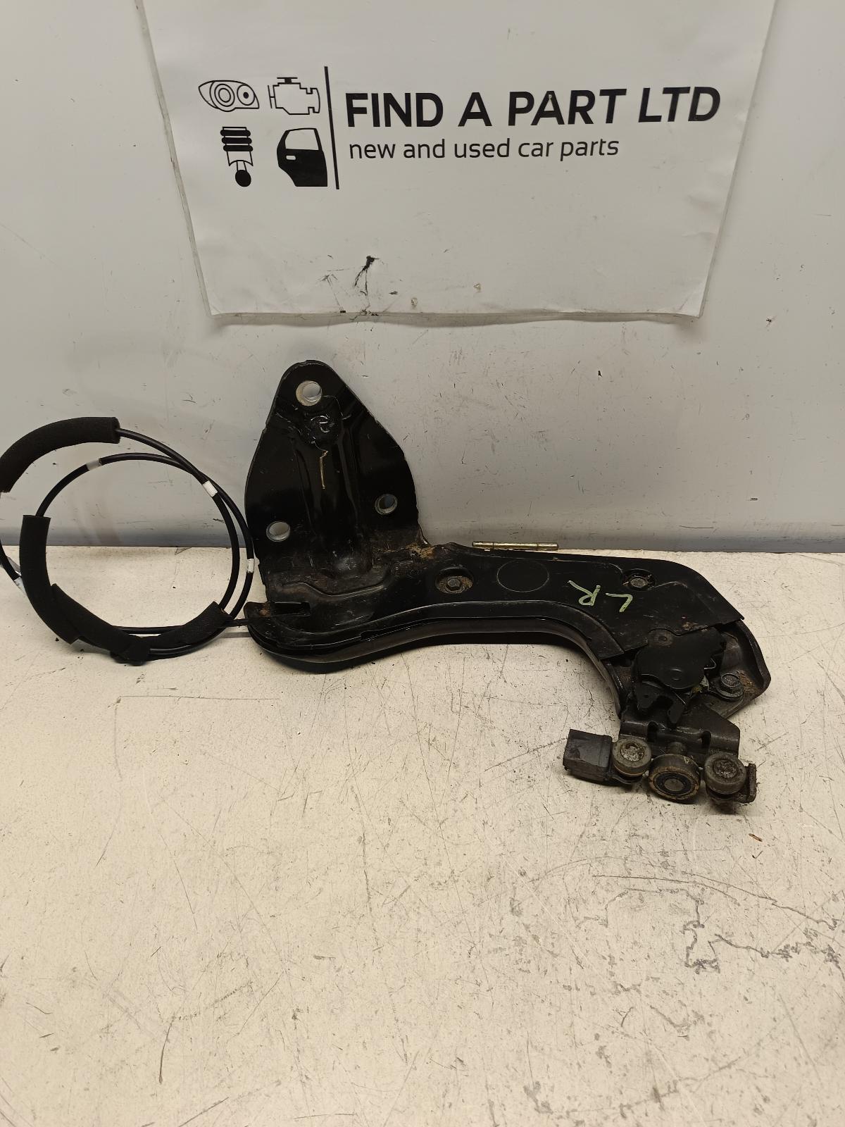 View Auto part Door Hinge/Runner NISSAN SERENA 2007