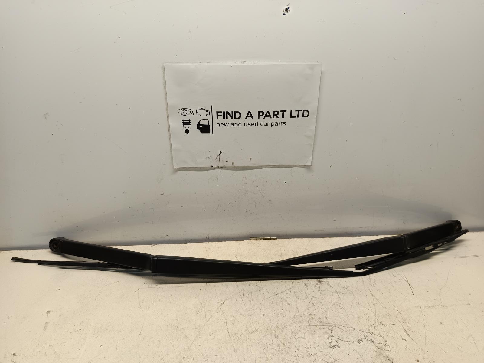 View Auto part Wiper Arm NISSAN SERENA 2007