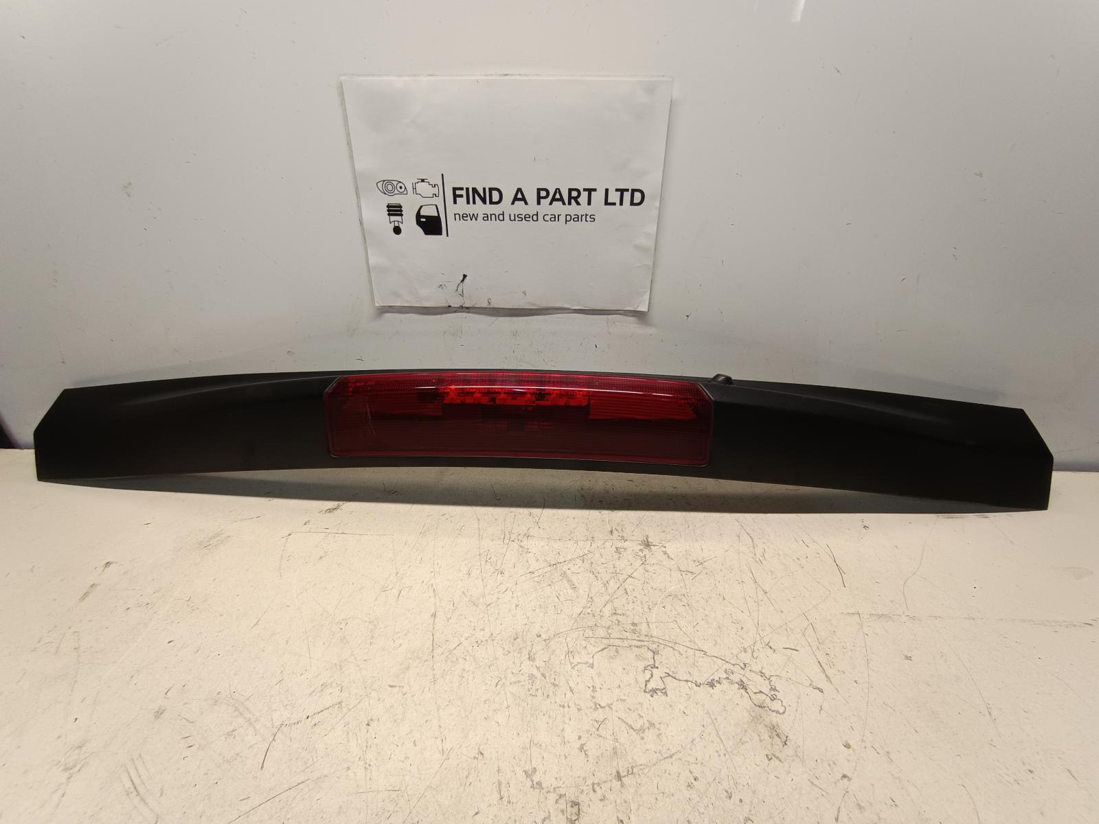 View Auto part High Level Stoplight NISSAN SERENA 2007